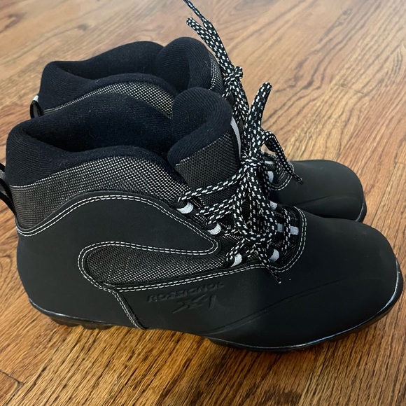 Rossignol X1 Cross Country Ski Boots NNN Nordic Touring Black EU 41 M 8.5 W 9.5 - Picture 2 of 13
